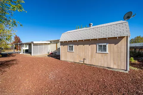 4533 White River Dr, Redding, CA 96003 photo 20