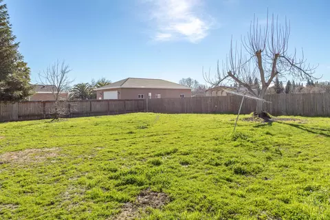145 Gurnsey Ave, Red Bluff, CA 96080 photo 32