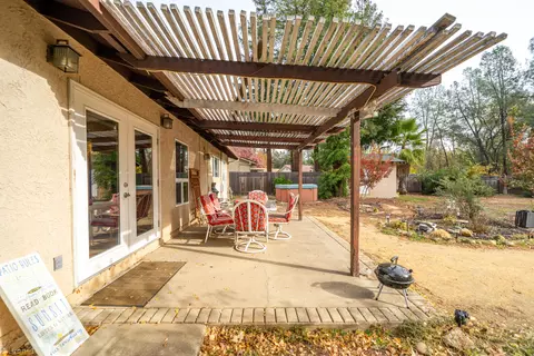 1553 Arroyo Mnr, Redding, CA 96003 photo 22