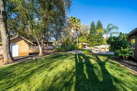 4882 St Charles Dr, Redding, CA 96002 photo 45