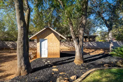 4882 St Charles Dr, Redding, CA 96002 photo 44