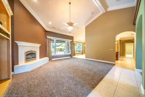 4882 St Charles Dr, Redding, CA 96002 photo 7
