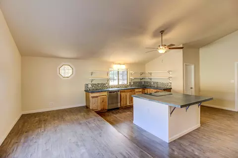 8924 Chaparral Dr, Redding, CA 96001 photo 8