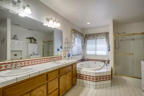 3828 Eagle Pkwy, Redding, CA 96001 photo 17
