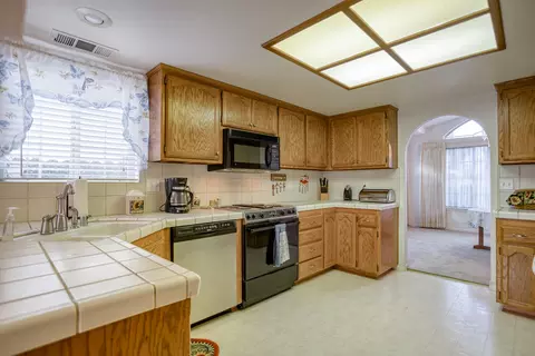 3828 Eagle Pkwy, Redding, CA 96001 photo 8