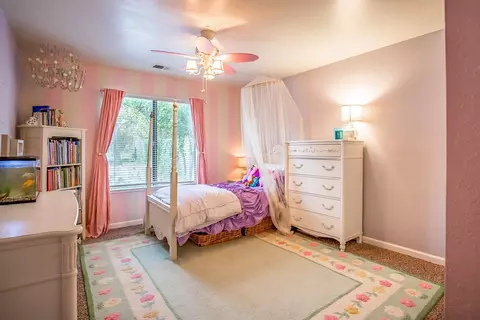 6886 Creekside St, Redding, CA 96001 photo 17