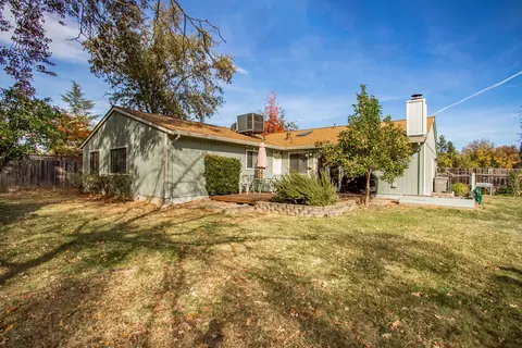 6886 Creekside St, Redding, CA 96001 photo 21