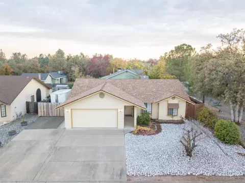 3599 Magnums Way, Redding, CA 96003 photo 2