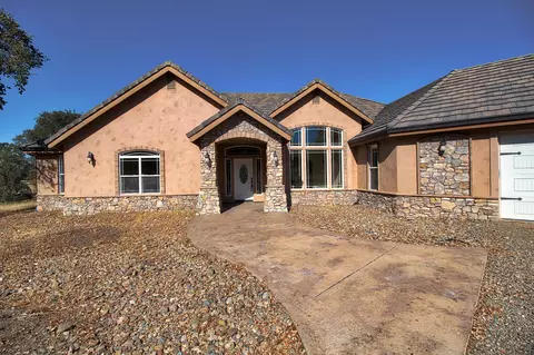 16200 Skyline Dr, Red Bluff, CA 96080 photo 2