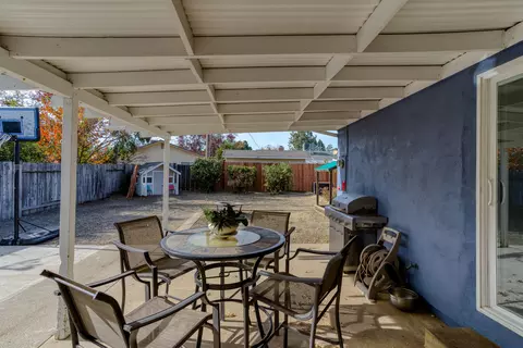 6714 El Camino Dr, Redding, CA 96001 photo 13