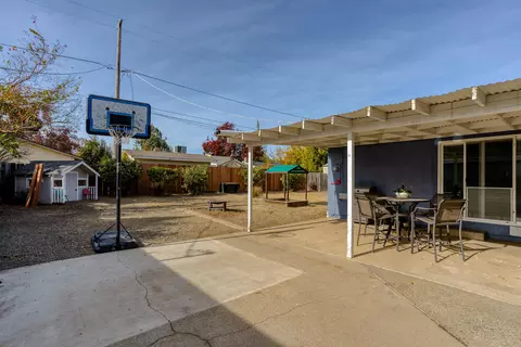 6714 El Camino Dr, Redding, CA 96001 photo 51