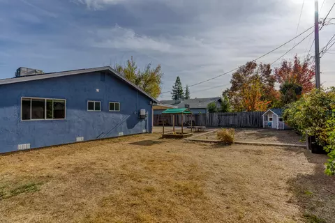 6714 El Camino Dr, Redding, CA 96001 photo 58