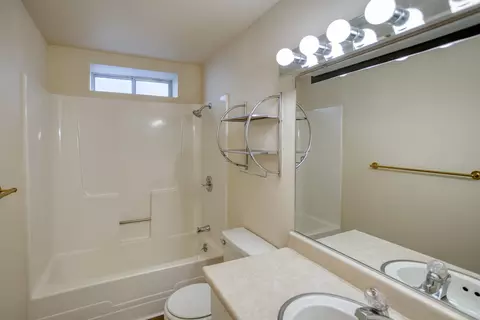 1772 Riviera Dr, Redding, CA 96001 photo 15