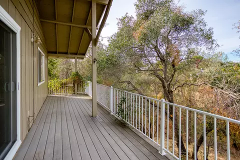 1772 Riviera Dr, Redding, CA 96001 photo 16