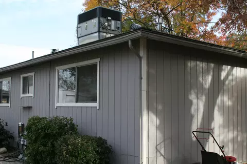 19530 Medo Vale Ln, Redding, CA 96002 photo 34