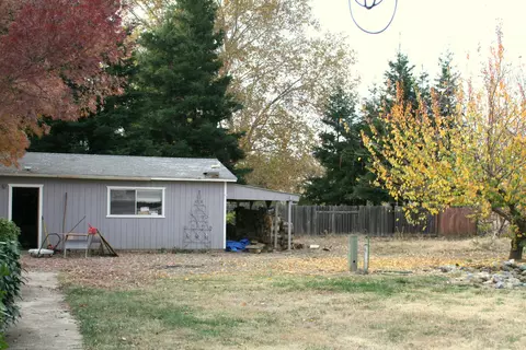 19530 Medo Vale Ln, Redding, CA 96002 photo 41