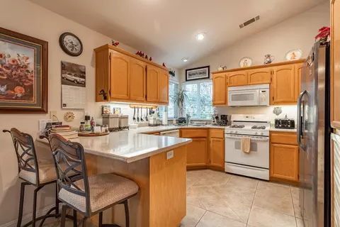 19321 Kinene Ct, Redding, CA 96003 photo 7