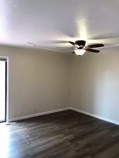 3755 Rushmore Dr, Redding, CA 96001 photo 9