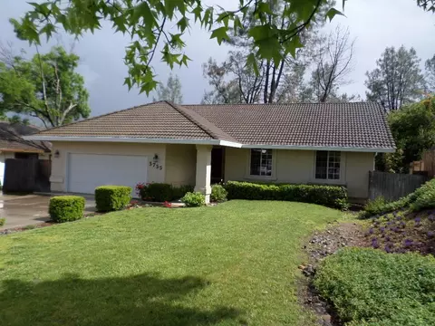 3755 Rushmore Dr, Redding, CA 96001 photo 1