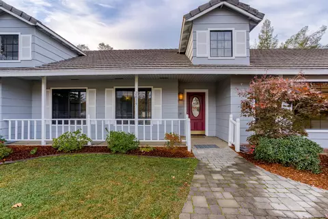 2819 Lake Redding Dr, Redding, CA 96003 photo 4