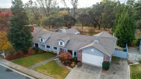 2819 Lake Redding Dr, Redding, CA 96003 photo 5