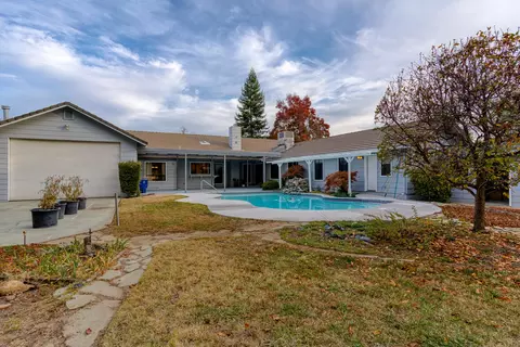 2819 Lake Redding Dr, Redding, CA 96003 photo 35