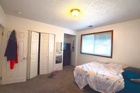 740 West St, Redding, CA 96001 photo 4