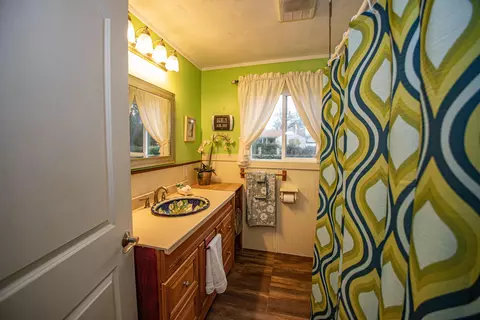 1670 Howard St, Anderson, CA 96007 photo 10