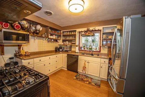 1670 Howard St, Anderson, CA 96007 photo 7