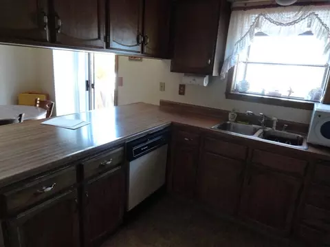 862 Monarch Ct, Redding, CA 96003 photo 5