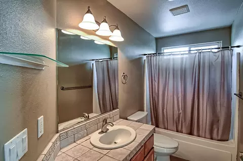 1312 Empress Ln, Redding, CA 96002 photo 28