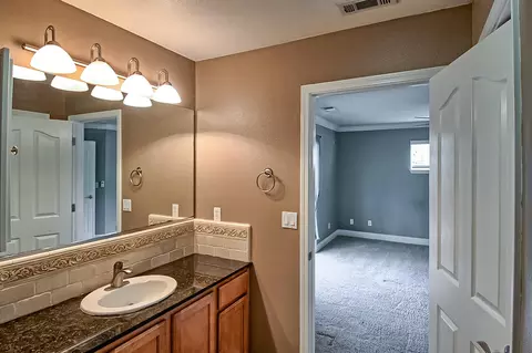 1312 Empress Ln, Redding, CA 96002 photo 20