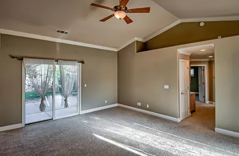 1312 Empress Ln, Redding, CA 96002 photo 7