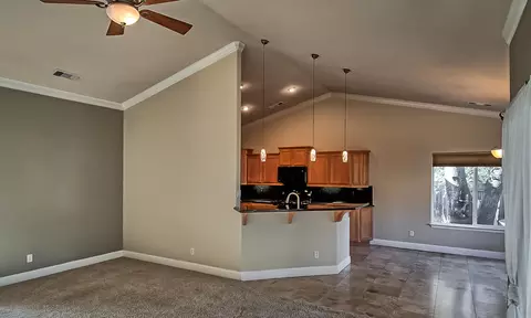 1312 Empress Ln, Redding, CA 96002 photo 6