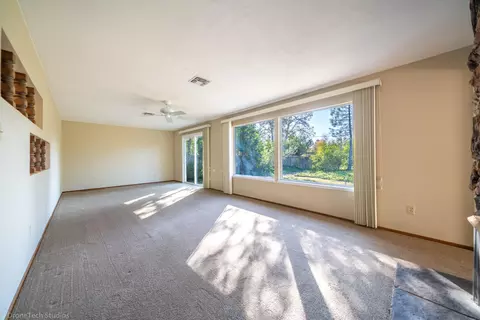 1280 Norman Dr, Redding, CA 96002 photo 17