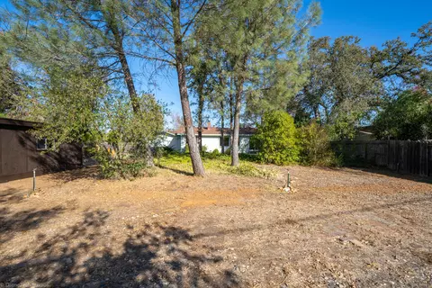 1280 Norman Dr, Redding, CA 96002 photo 46