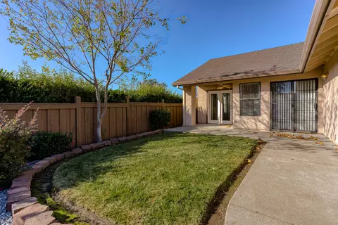 1911 Vineyard Trl, Redding, CA 96003 photo 22