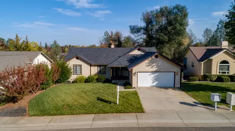 1921 Kinvarra Way, Redding, CA 96001 photo 1