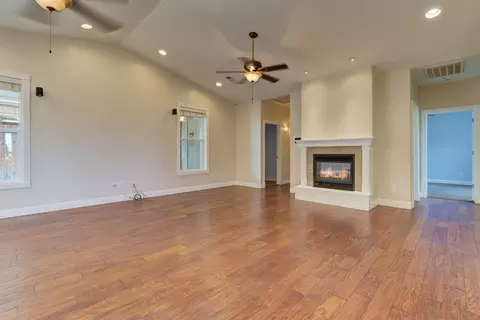 22245 Reno Ave, Gerber, CA 96035 photo 3