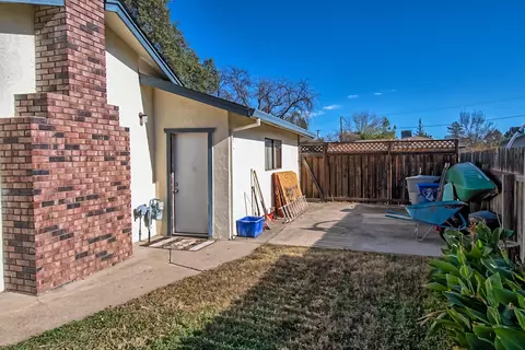 6672 Ferndale Dr, Redding, CA 96001 photo 15