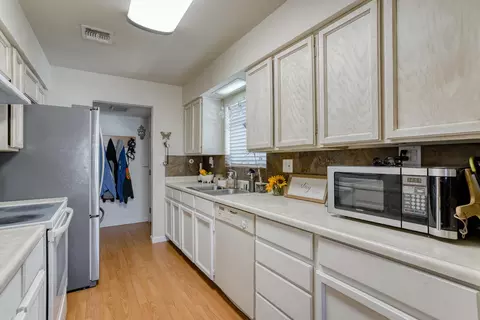 3236 Aster St, Anderson, CA 96007 photo 11