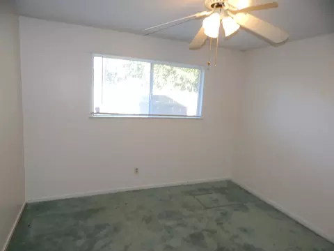 2005 Carpenter Ln, Redding, CA 96002 photo 22