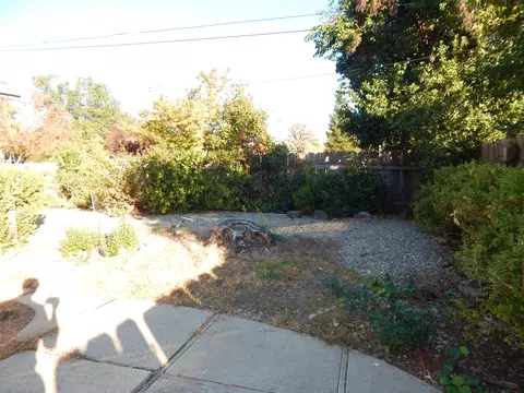 2005 Carpenter Ln, Redding, CA 96002 photo 34