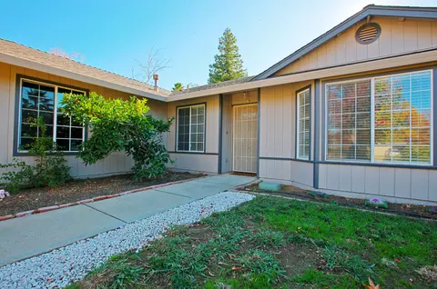 2897 Salmonberry Dr, Redding, CA 96003 photo 5