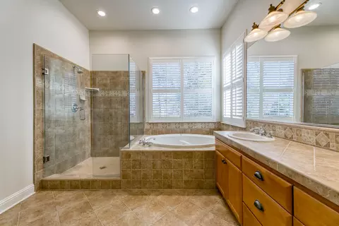 4341 Key West Dr, Redding, CA 96002 photo 21
