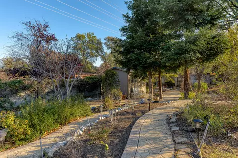 4341 Key West Dr, Redding, CA 96002 photo 39