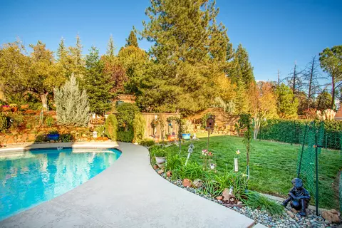 3737 Oro St, Redding, CA 96001 photo 28