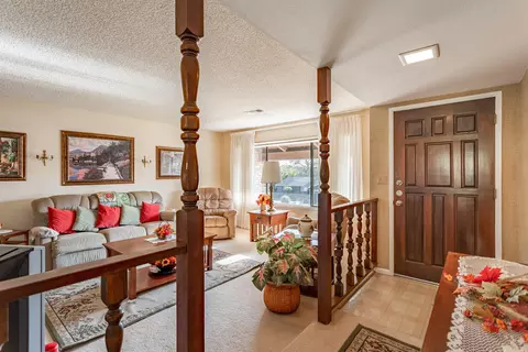 3737 Oro St, Redding, CA 96001 photo 3