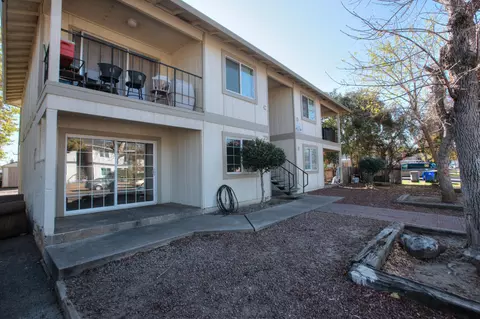 75 Mina Ave, Red Bluff, CA 96080 photo 4
