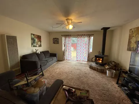 1330 Larkspur Ct, Red Bluff, CA 96080 photo 2